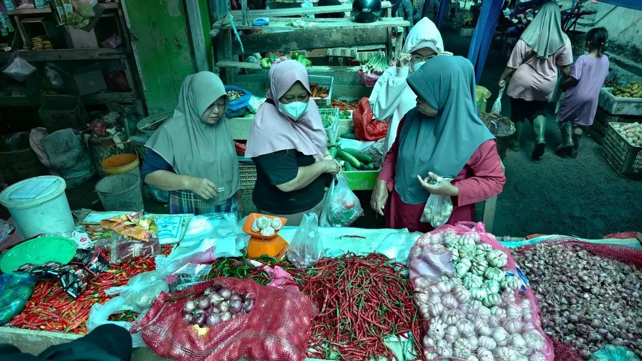 Jaya Baru: Jantung Toko & Retail Cilacap yang Tak Pernah Lelah